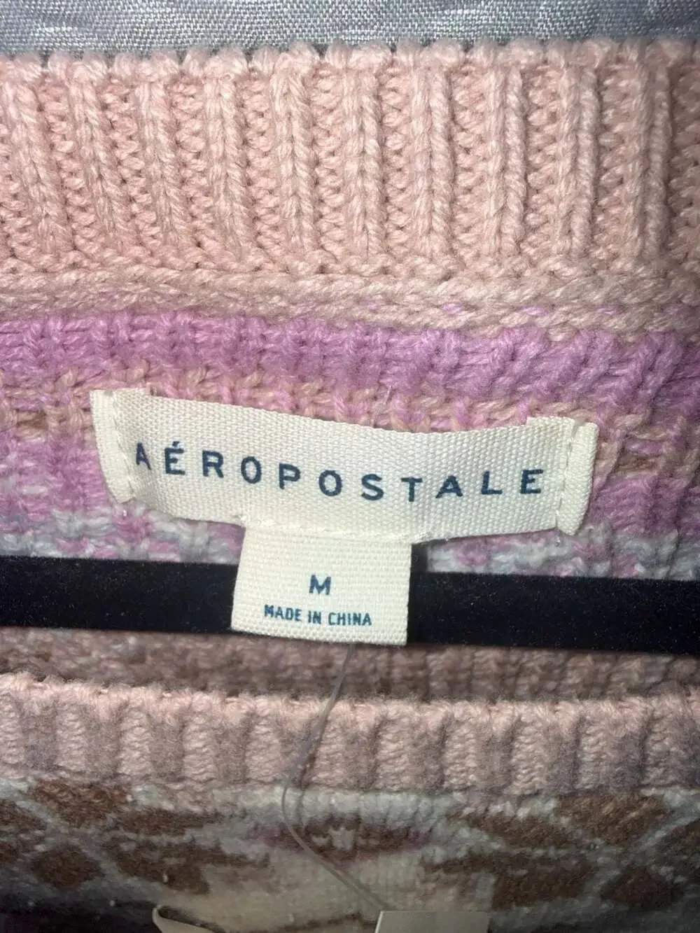 Aeropostale Fair Isle Cropped Crew Neck Sweater Pink Size M
